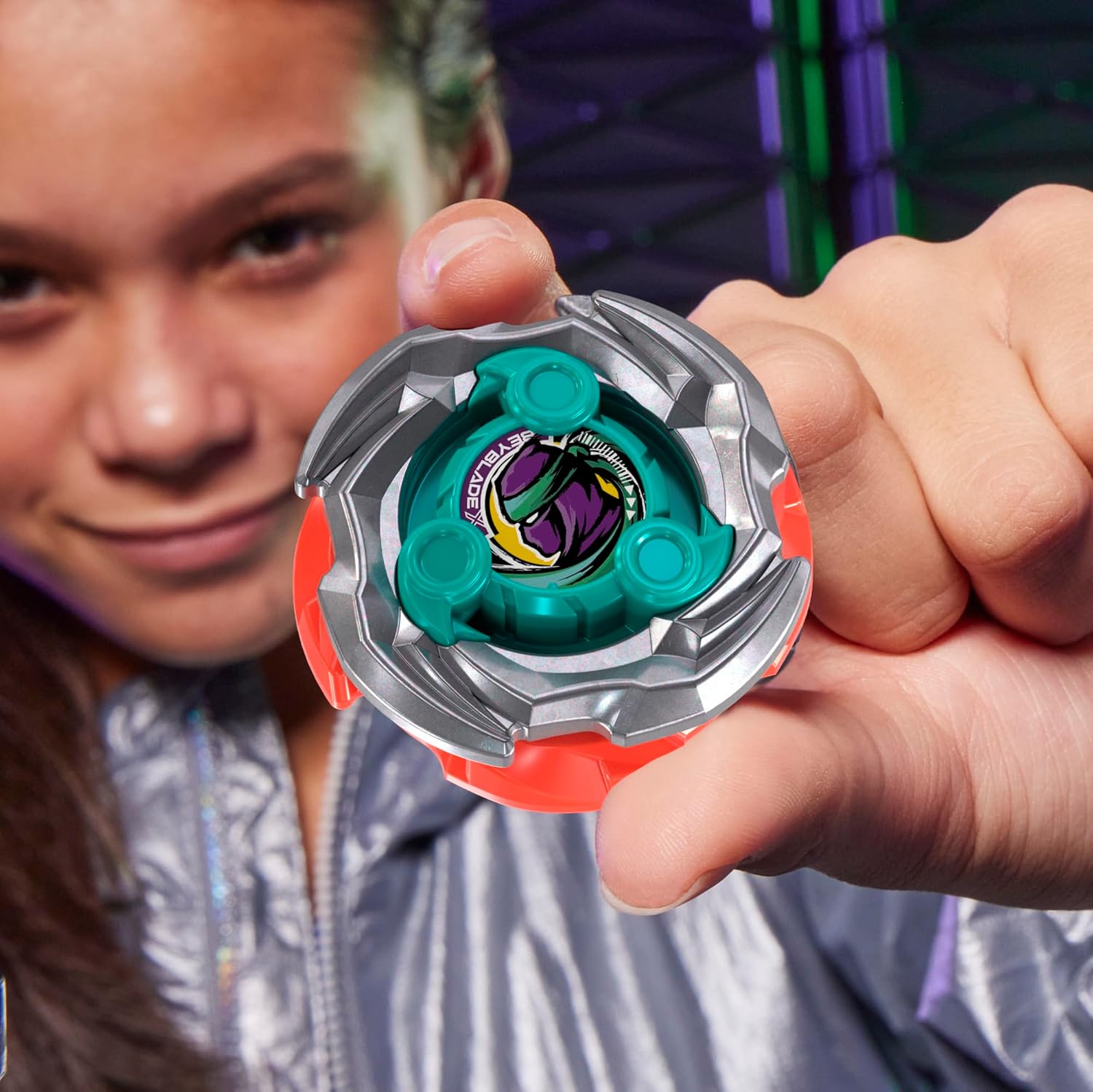 BEYBLADE-X - SET DA BATTAGLIA SNEAK ATTACK CON ARENA BEYSTADIUM - Immagine 2