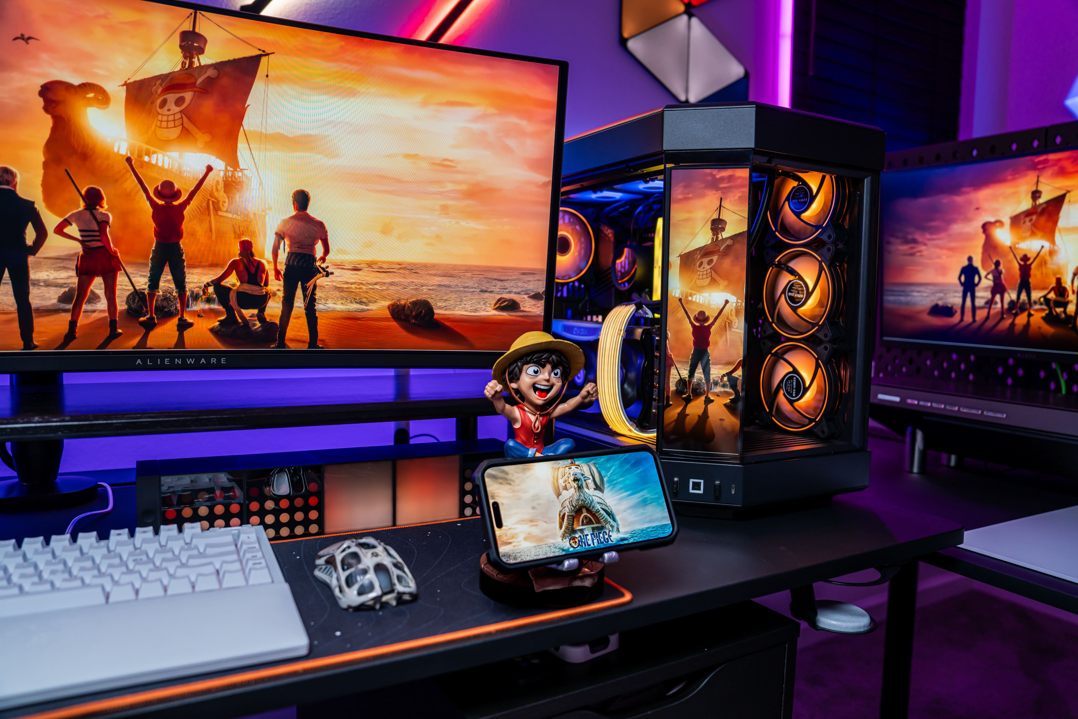 ONE PIECE - CABLE GUYS FIGURE - CHARGING HOLDER - LUFFY 25CM - Immagine 2