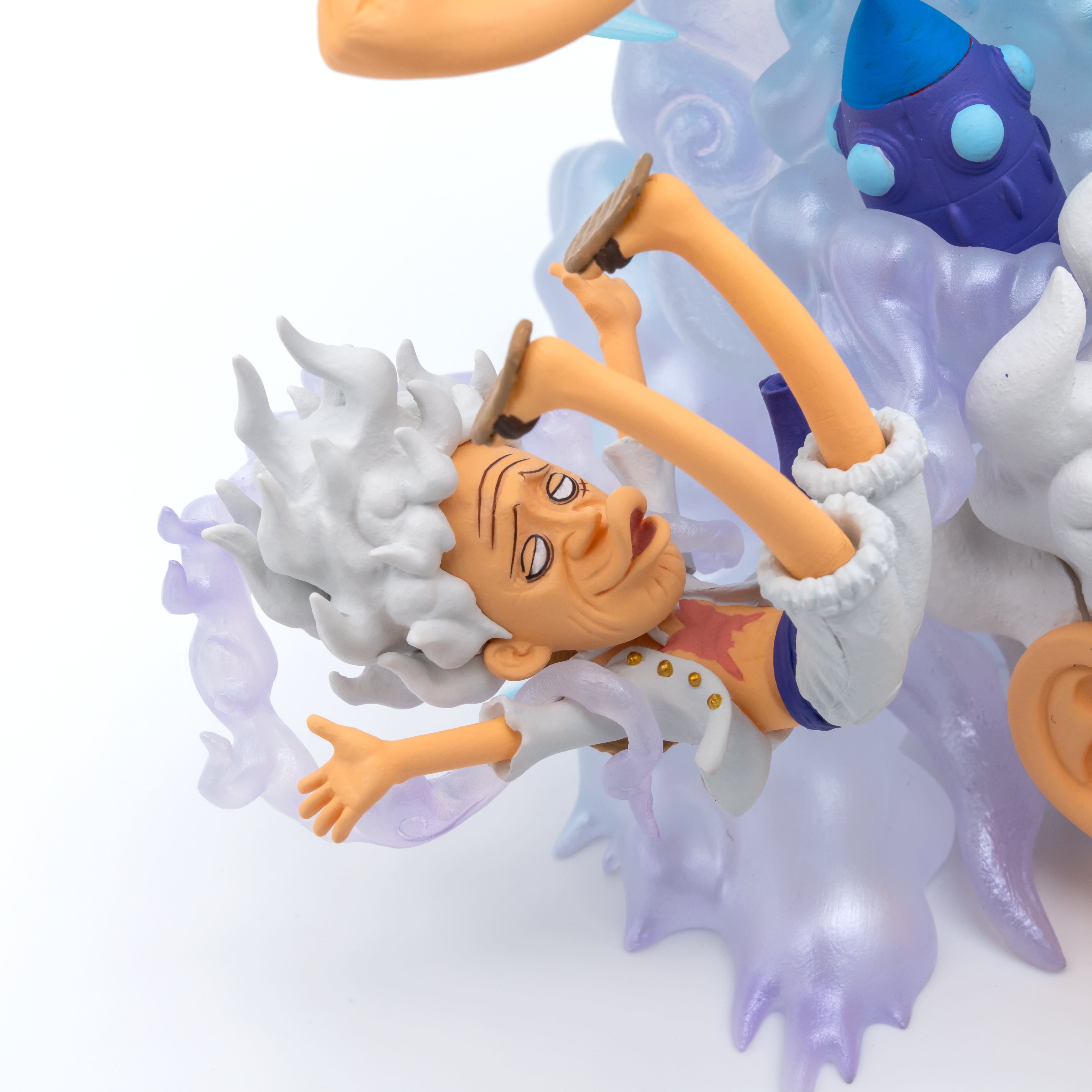 69689 - ONE PIECE - S.H. FIGUARTS WORLD COLLECTABLE FIGURE PREMIUM - MONKEY D.LUFFY GEAR 5 SPECIAL - DIORAMA 21CM - Immagine 3