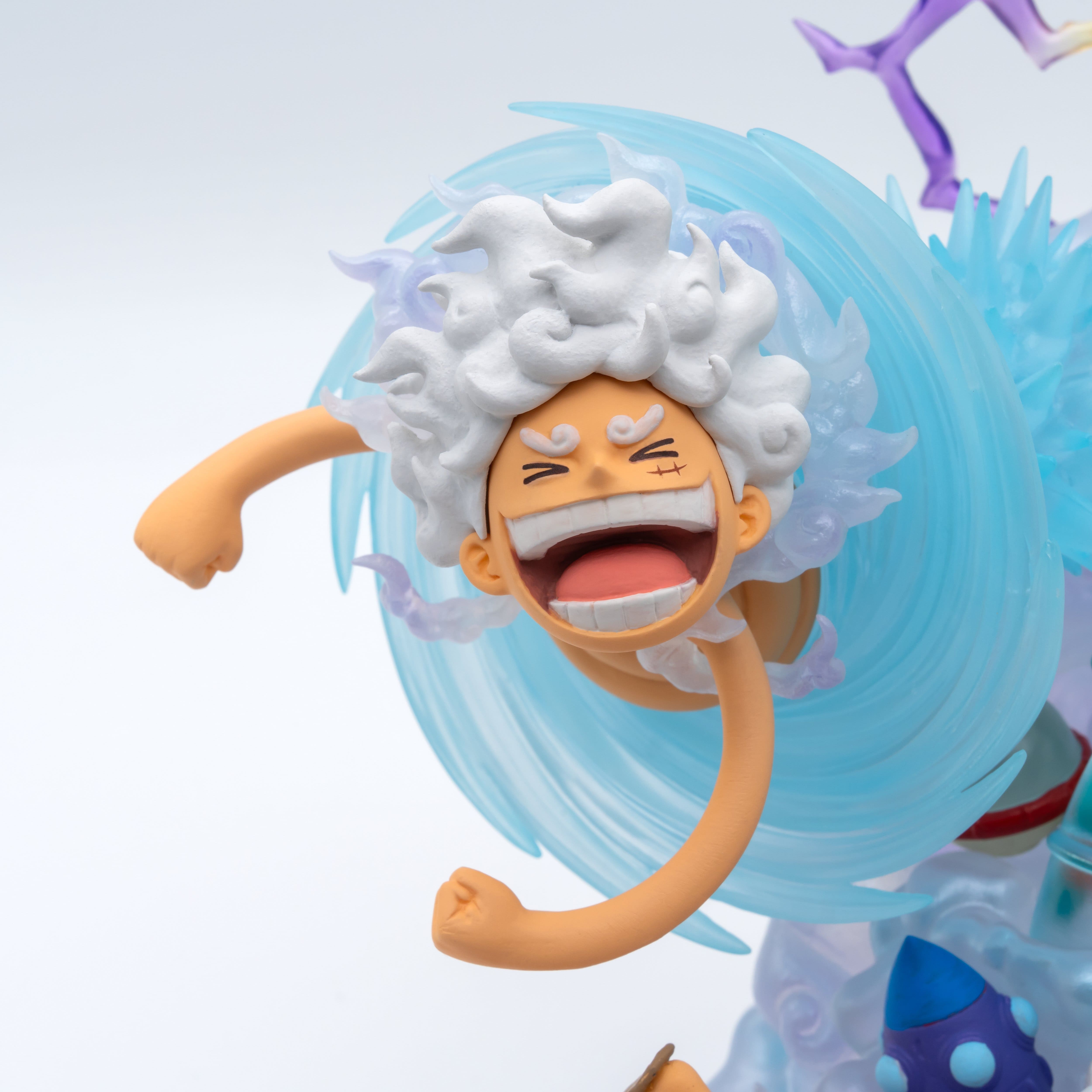 69689 - ONE PIECE - S.H. FIGUARTS WORLD COLLECTABLE FIGURE PREMIUM - MONKEY D.LUFFY GEAR 5 SPECIAL - DIORAMA 21CM - Immagine 4