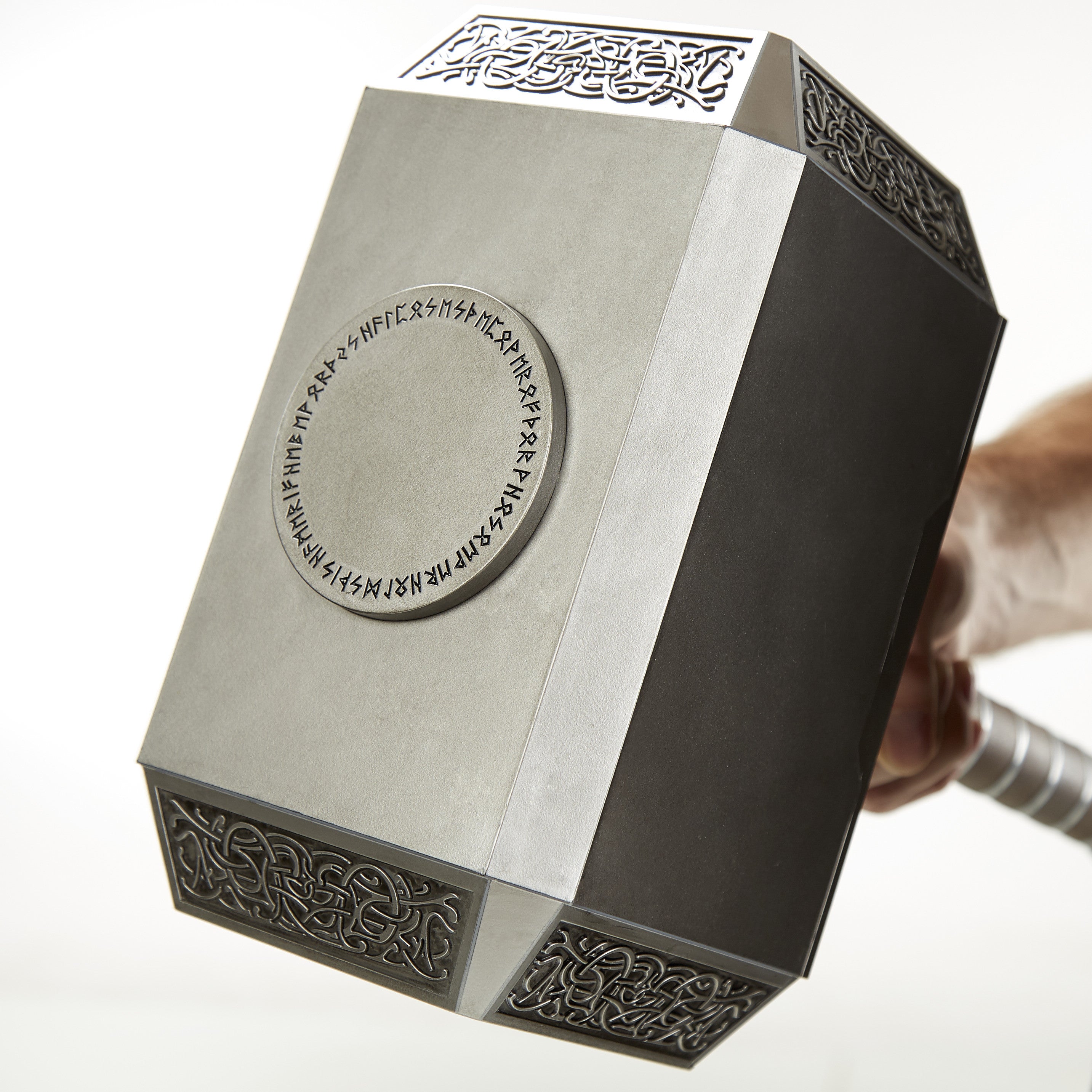 AVENGERS LEGENDS - GEAR - THOR'S HAMMER