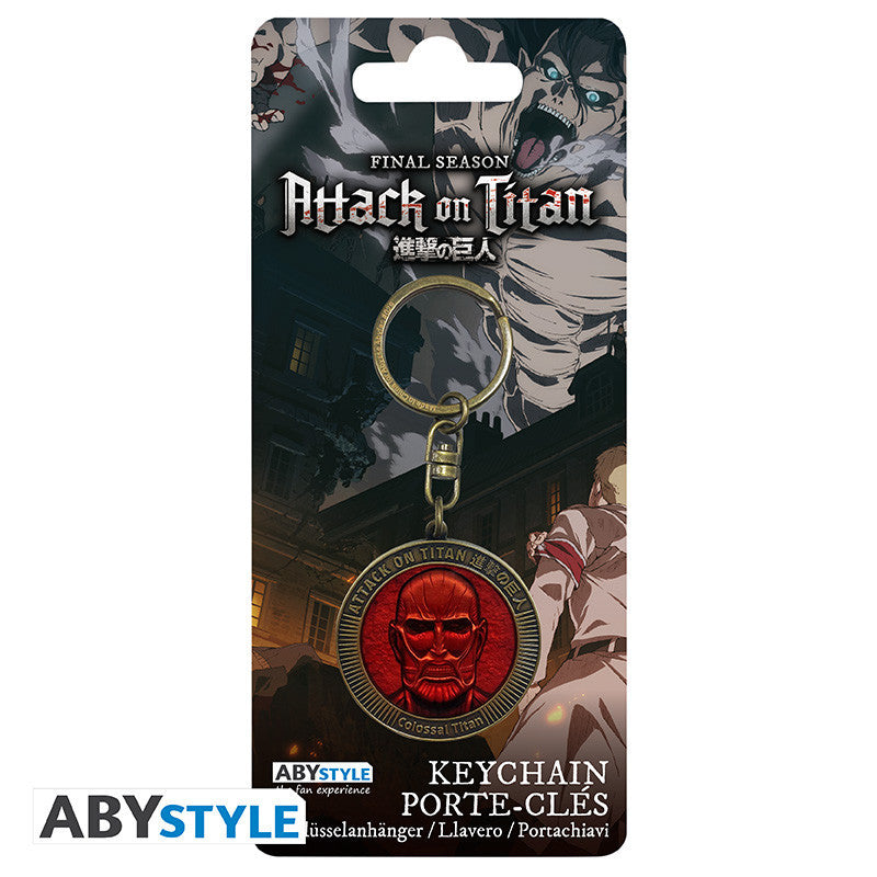 ABYKEY647 - ATTACK ON TITAN - KEYCHAIN - COLOSSAL TITAN MEDALLION