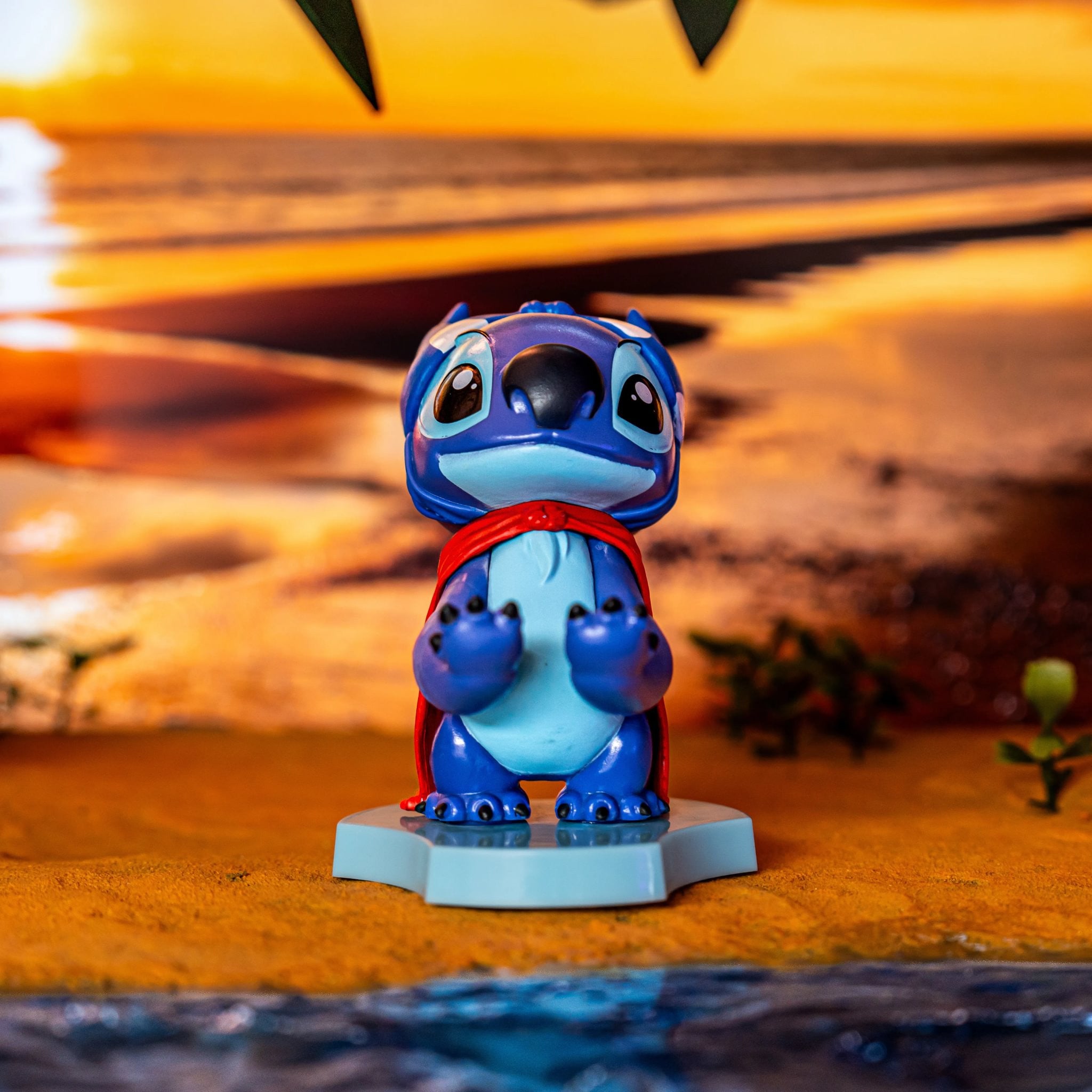 DISNEY - HOLDEM - CHARGING HOLDEM - UNDERPANTS HERO STITCH 11CM